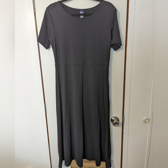 Lands' End Dresses & Skirts - Lands End Black dress 179